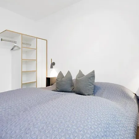 Beautiful In Lembruch-dmmer See With 2 Bedrooms, Wifi And Indoor Swimming Pool * Lembruch